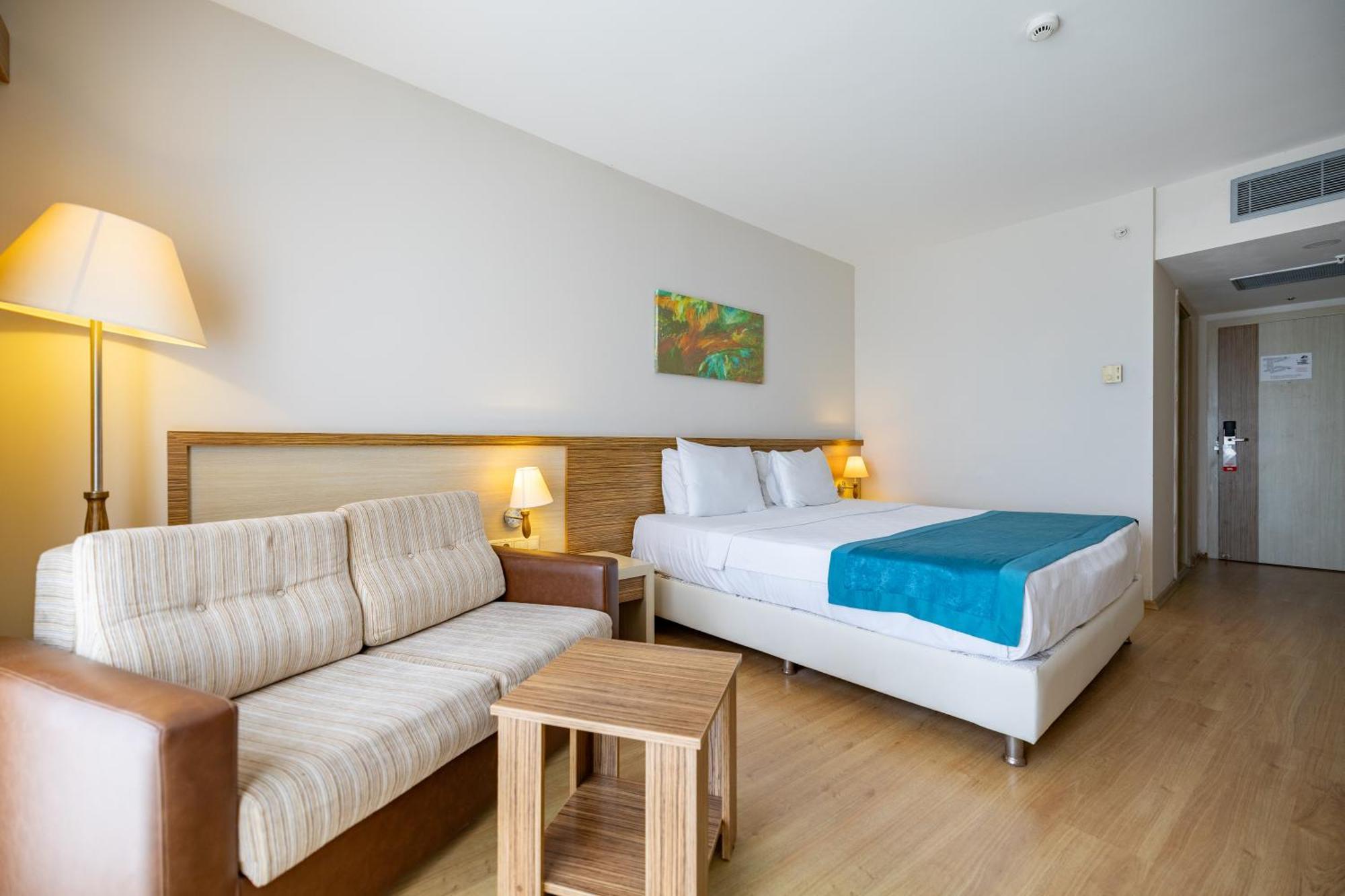 Azure By Yelken Hotel Turgutreis Exterior foto