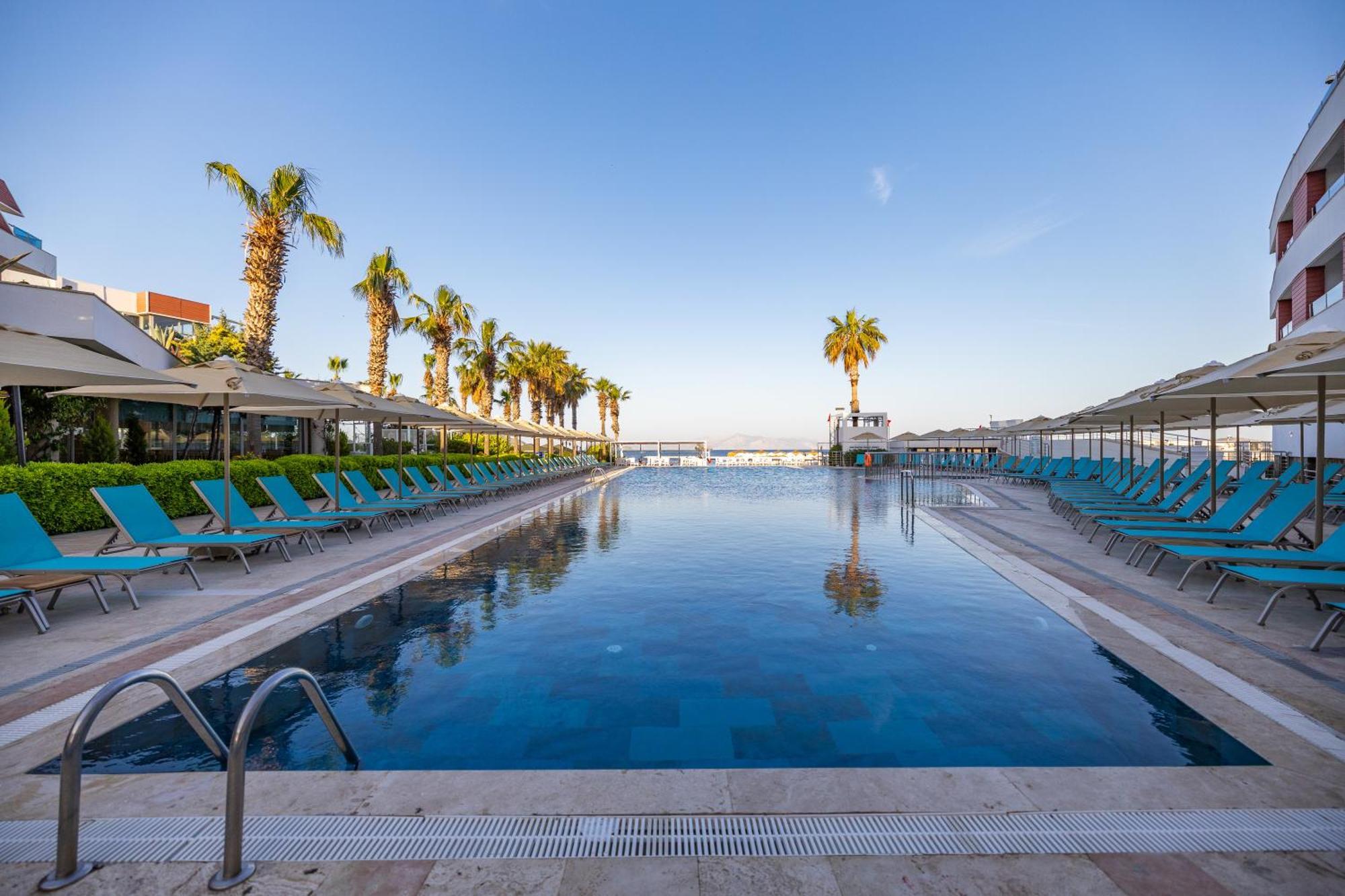 Azure By Yelken Hotel Turgutreis Exterior foto