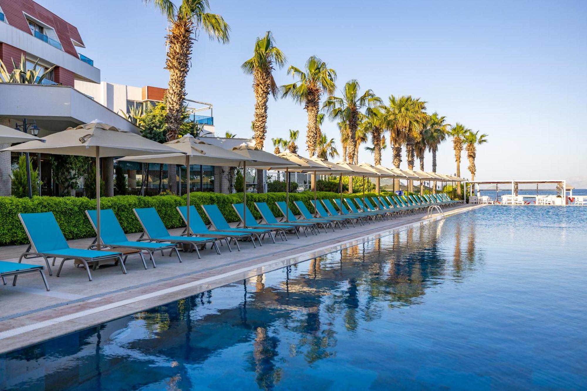 Azure By Yelken Hotel Turgutreis Exterior foto
