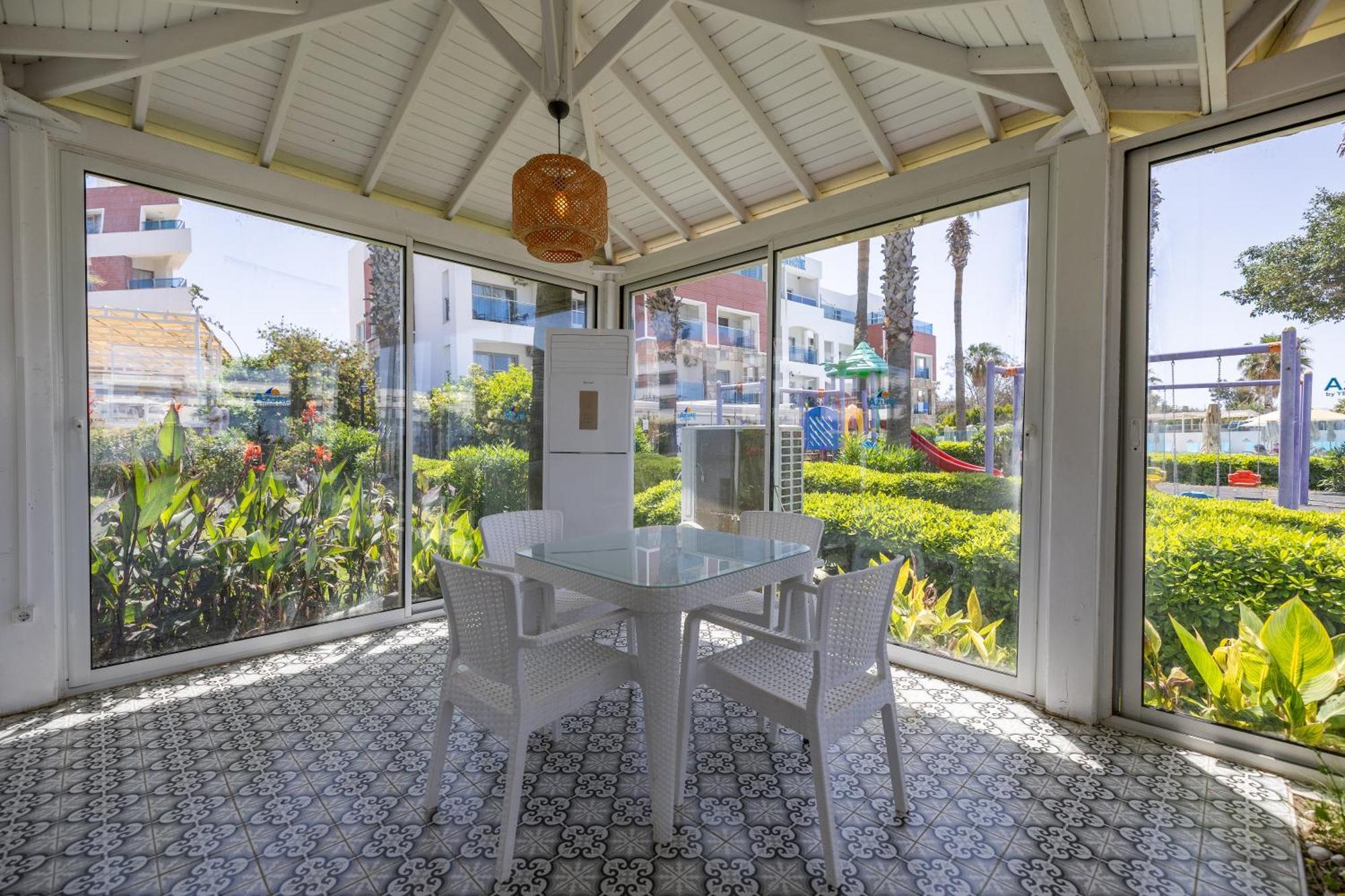 Azure By Yelken Hotel Turgutreis Exterior foto